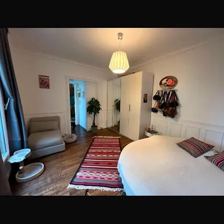 Cosy Batignolles * Parijs