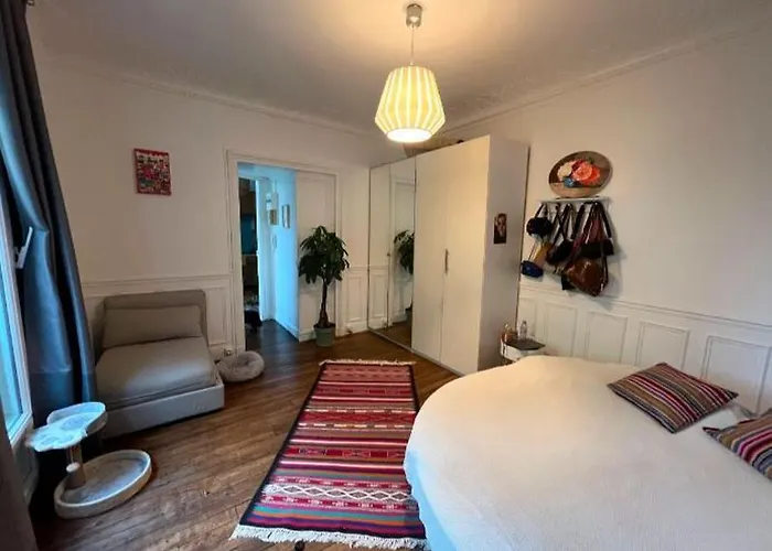 Cosy Batignolles * Parijs